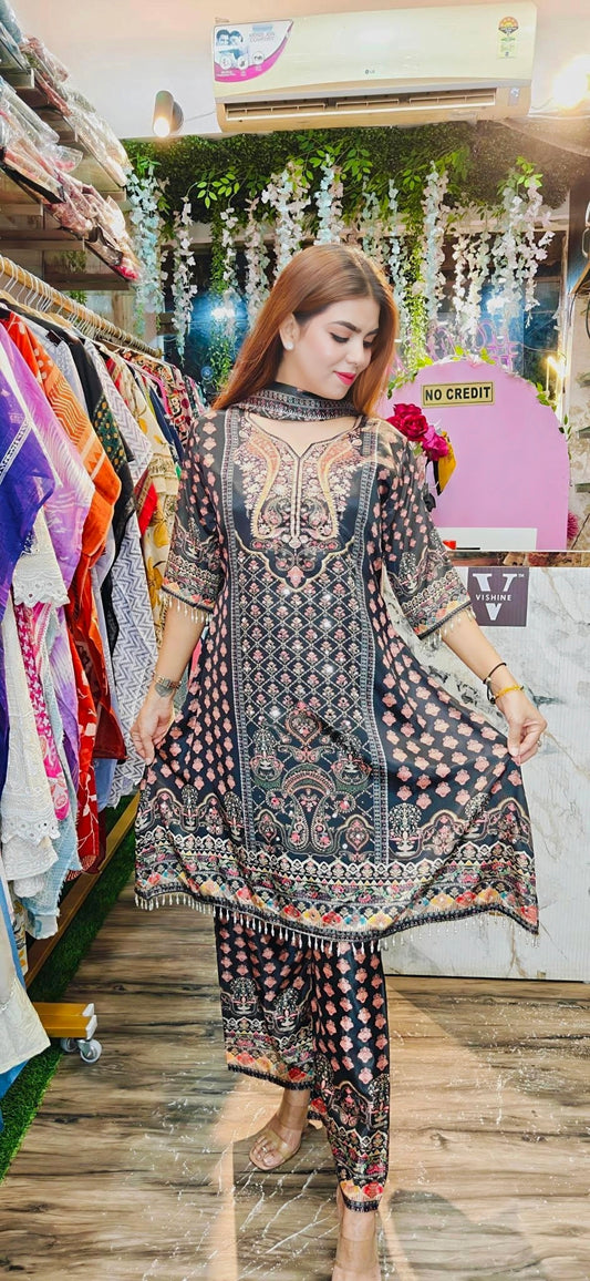 VISHINE Luxe Black Embroidered Suit Set with Contrast Dupatta & Pant